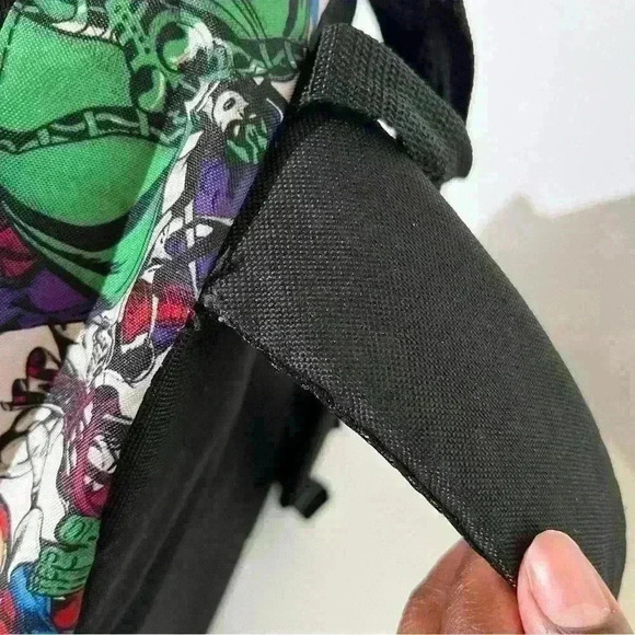 Marvel themed backpack - Picture 11 of 11